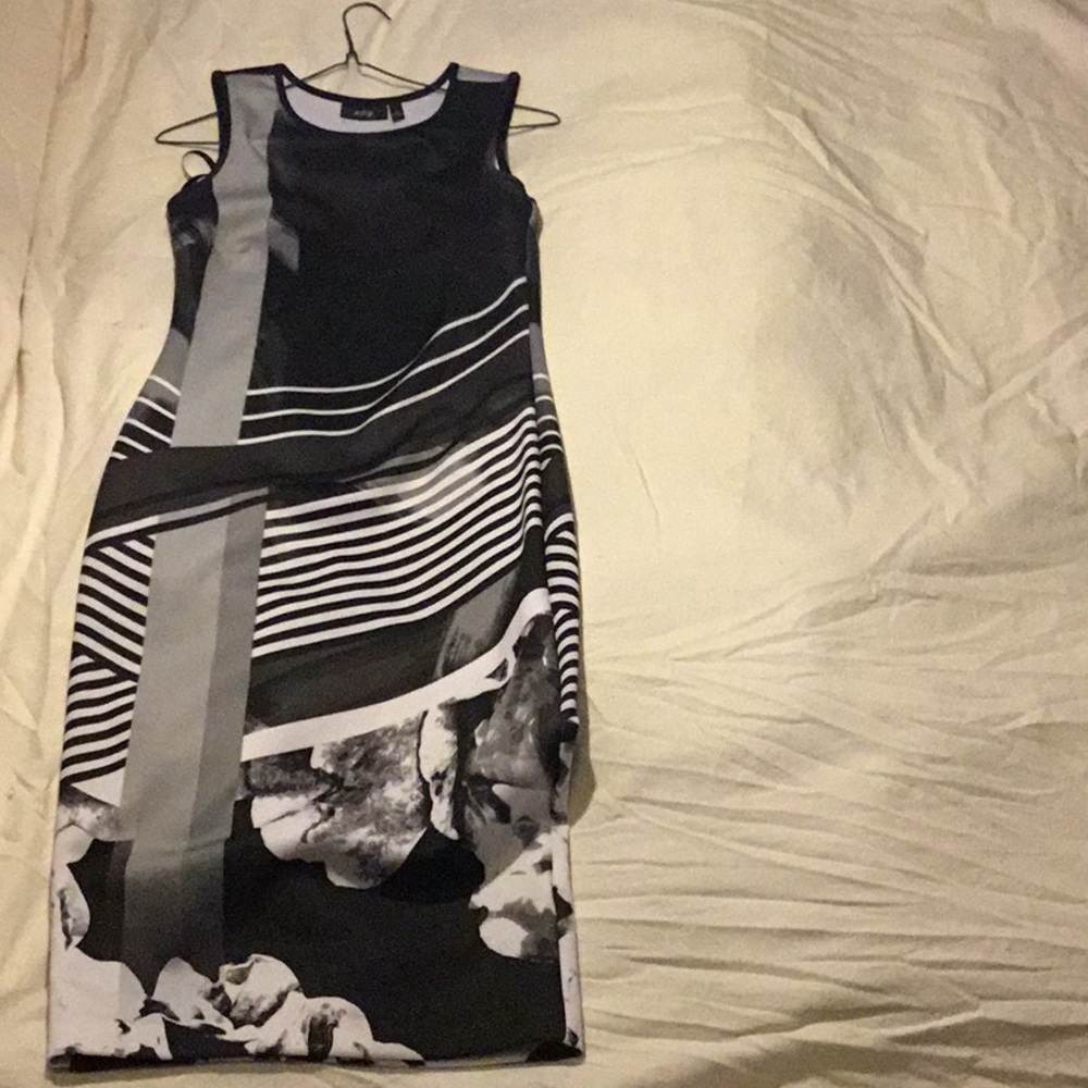 Geometric spandex cocktail dress